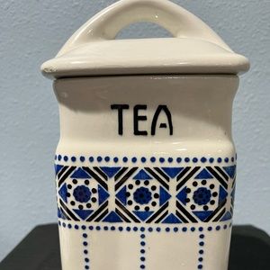 Vintage 
Czechoslovakian Ceramic Tea canister vintage